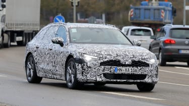 Audi A7 Avant - front tracking 